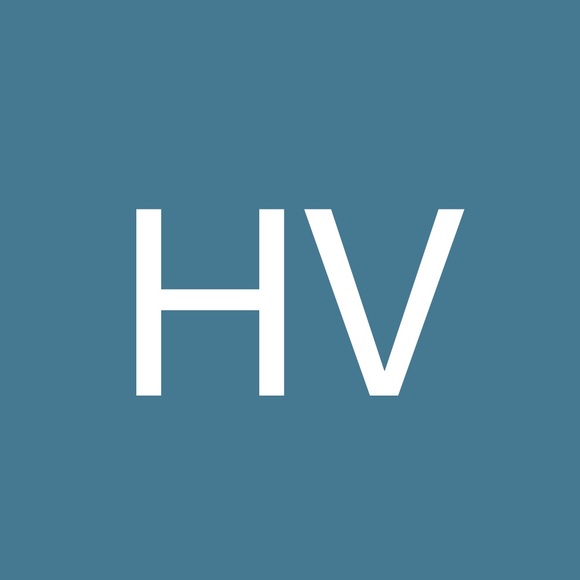 hollyvan7